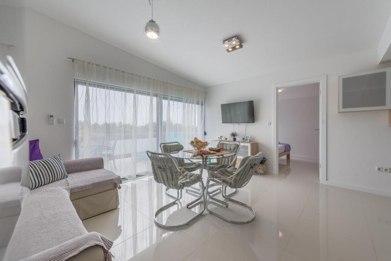 Windrose Apartments Vir Kültér fotó
